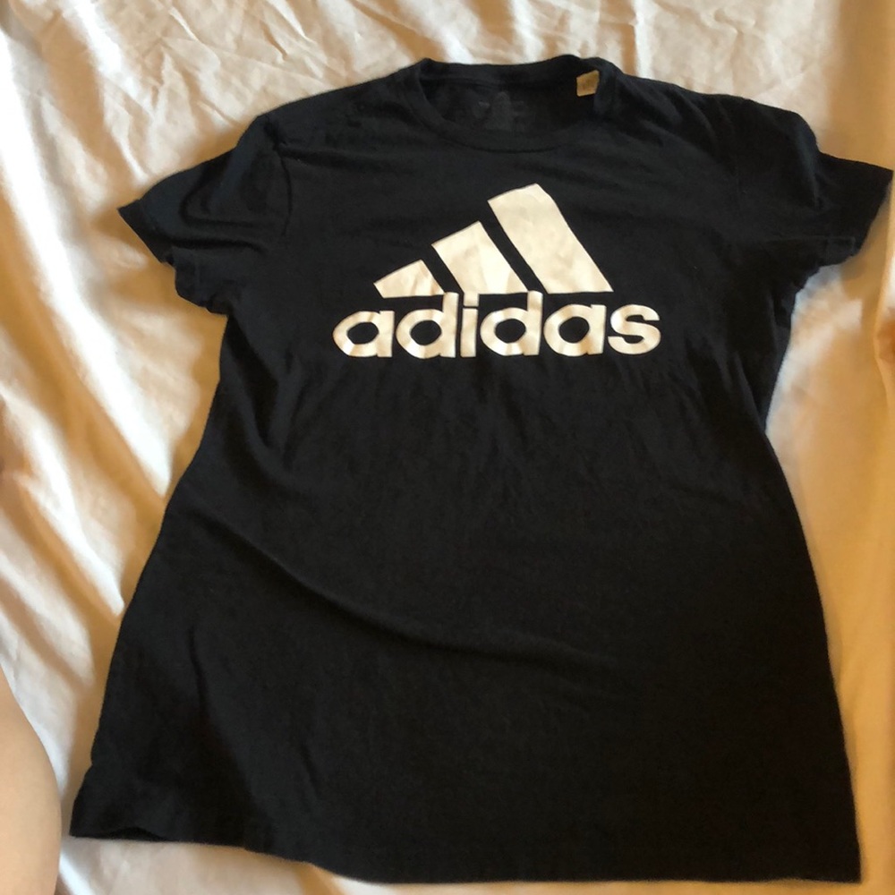 Adidas T-shirt